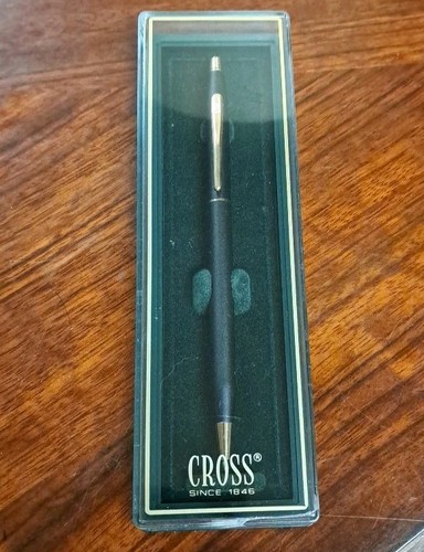 Vintage Cross Classic Century Kugelschreiber schwarz matt Goldrand