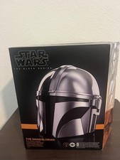 Star Wars The Black Series The Mandalorian 1 1 Premium Electronic Helmet MISB