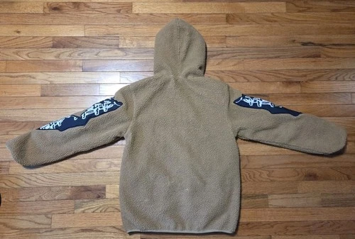 Theorywear Five Nights at Freddy's x Game Theory "Withered Fleece" Reversible image 2