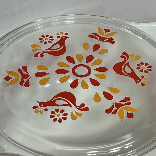 Vintage Pyrex Friendship Pattern Casserole dishes with Glass Lids - Picture 5 of 24