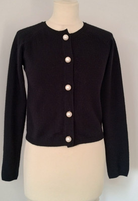 DOLLY by Le Petit Tom Teen schwarz Wolle Kaschmir Rundhals Perlen geknöpft Strickjacke