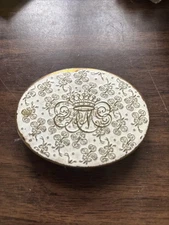 Alexandra de Markoff Compact  Oval Ivory & Gold With Sponge