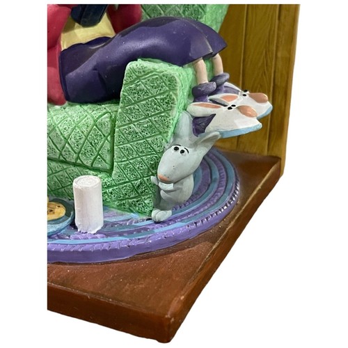 Sujetalibros Hallmark Maxine decoración coleccionable peculiar y humorística - Imagen 6 de 12