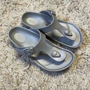 birkenstock gizeh rubber sandals