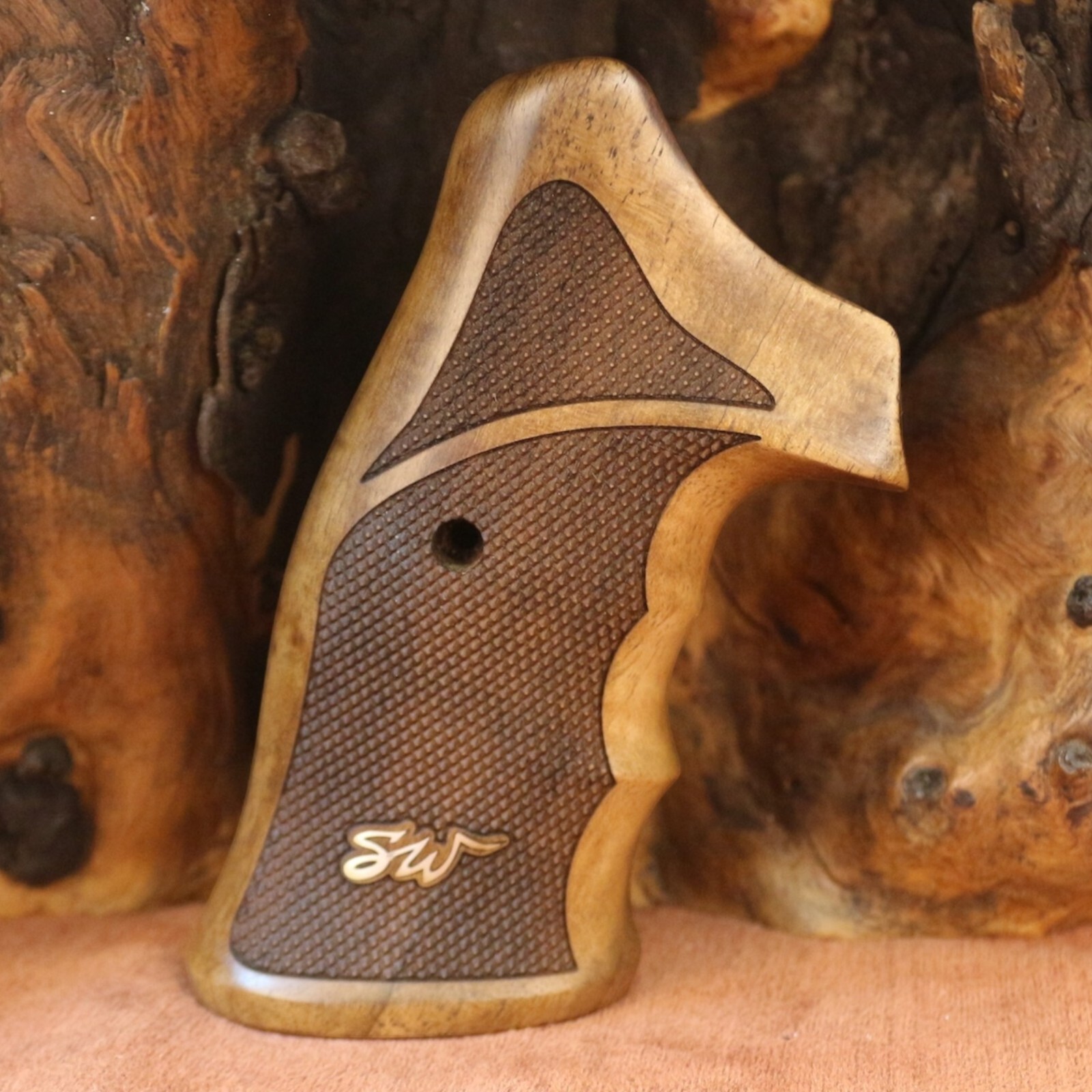 Smith Wesson K & L Frame Squarebutt Turkish Walnut Wooden Grips, Silver Logo