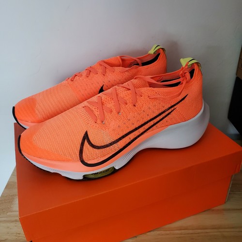 nike tempo next mango