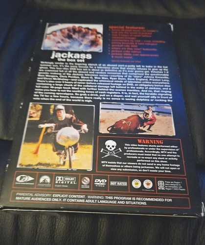 Jackass The Box Set DVD 3 AUTOGRAPHS FROM BAM MARGERA - Picture 2 of 13