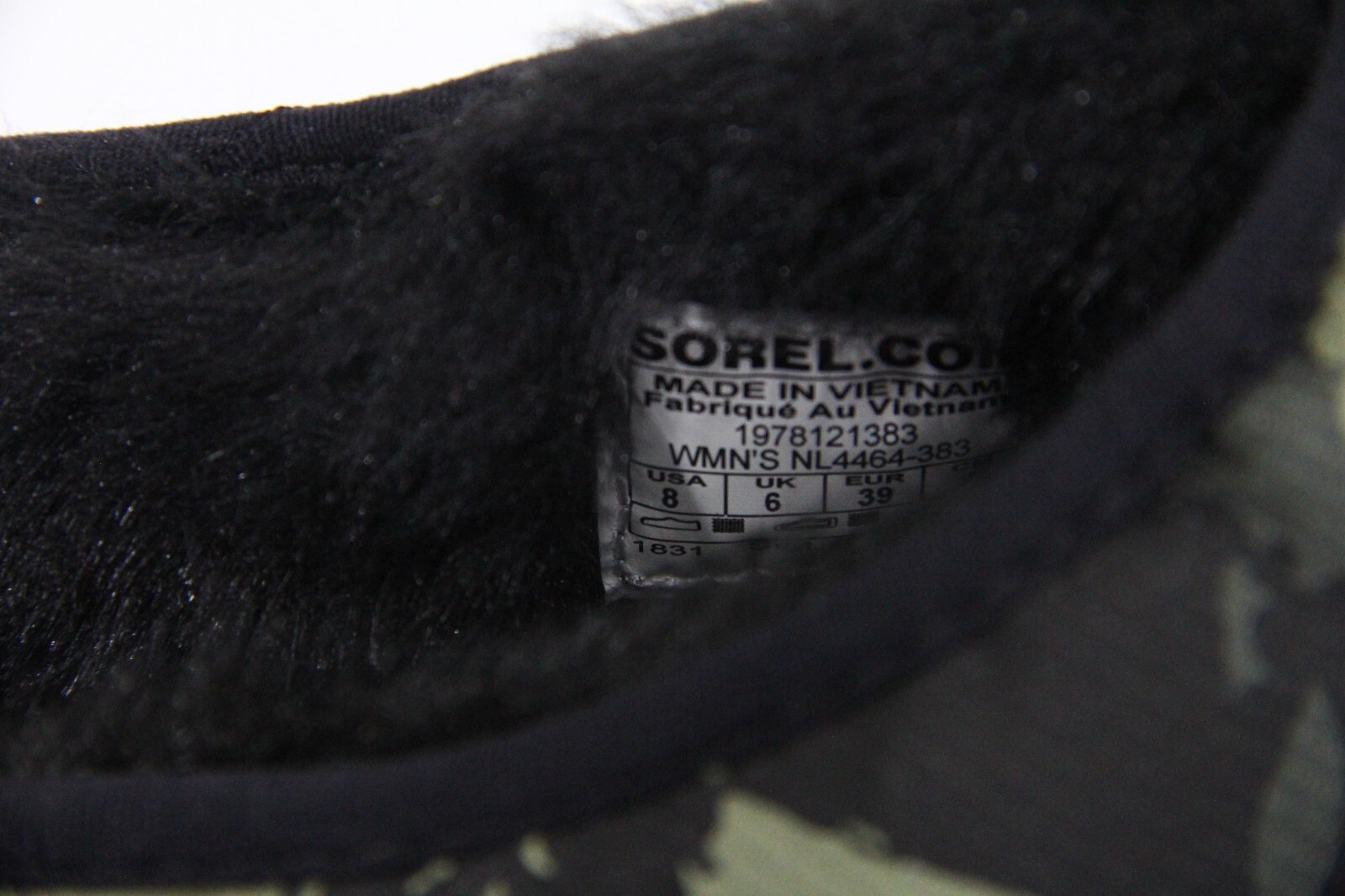 SAOLA Pantofole Sorel Bodega Run taglia 8nuove donna slip on mimetiche interno esterno suola verde