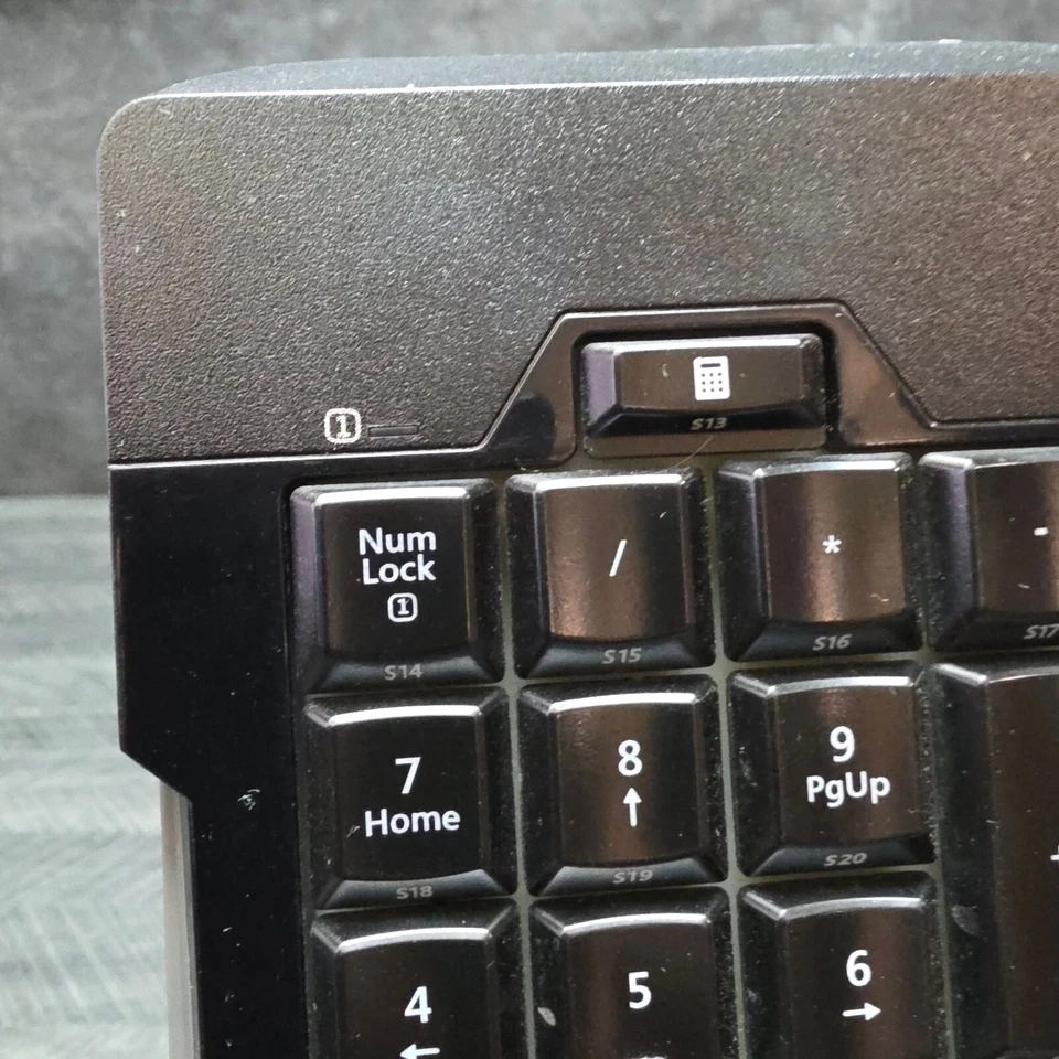 Microsoft Sidewinder X6 Detachable Number Pad Keyboard Attachment Only - Image 2 of 4