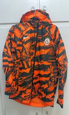 Nike Herren Fußball Trainingsjacke Kapuze Zip Camouflage Orange/Schwarz Gr.M