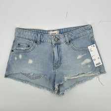 NWT BDG Women  s Distressed Denim Cutoff Shorts Sz 26 Light Wash Raw Hem Y2K Edgy