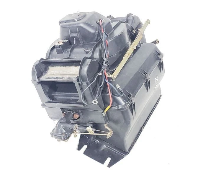 Alfa Romeo Spider Veloce 1982 1989 OEM evaporador de CA con carcasa Foto 2 de 4