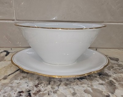 Vintage BA ARIA Porcelain Gravy Boat White Gold Trim Scalloped Edge Made Germany