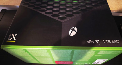 Xbox Series X + Spiele & Controller, Konsole 1TB Schwarz 4K (UHD)