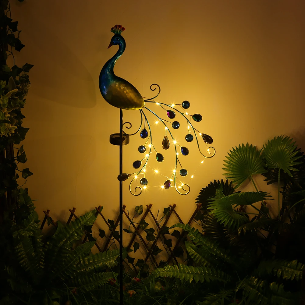 Metal Peacock Outdoor Decor Stake Light Waterproof LED Solar Lawn Lamp