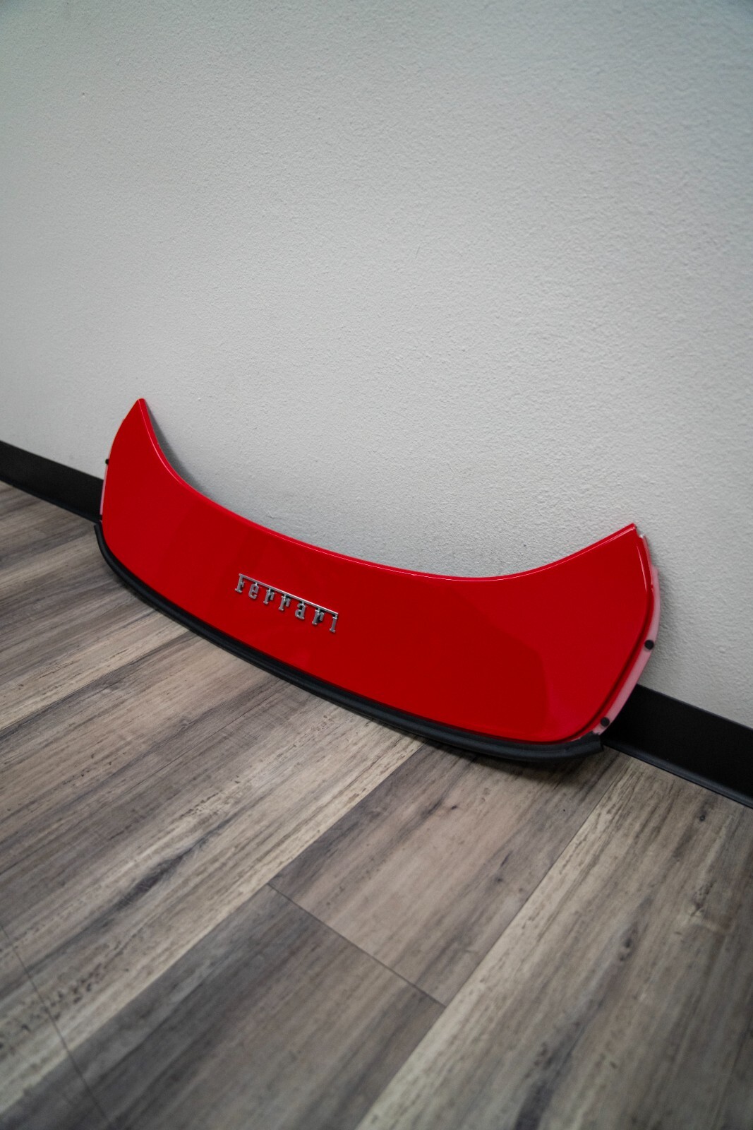 Genuine OEM FERRARI SF90 Rear Tail Finish Panel Used 985830813