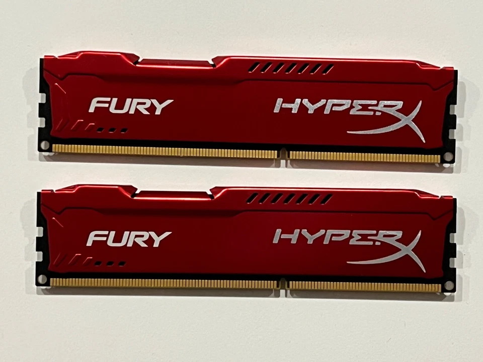 Kingston HyperX Fury 8GB (2x4GB) DDR3 1866MHz RAM HX318C10FRK2/8 - Image 3 of 3