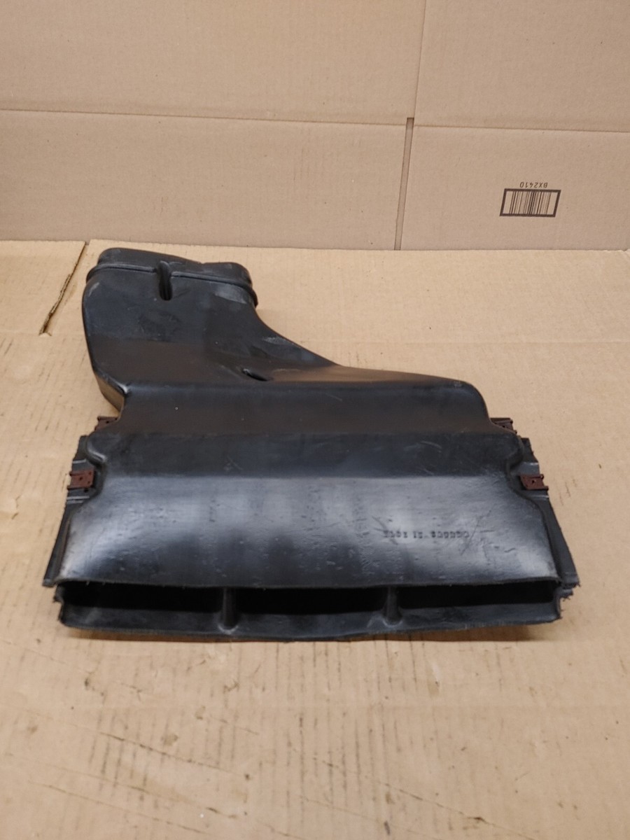 1976 1977 1978 1979 CORVETTE L48 AIR CLEANER FRONT CENTER INTAKE