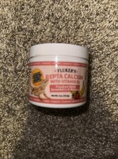 Fluker's Strawberry Banana Flavored Repta Calcium w D3, Black, 4-Ounces