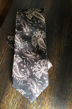 Ying Li Men's Tie Brown Flower Paisley 100% Silk Handmade
