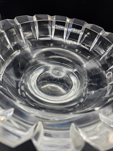 Orrefors Crystal Thousand Windows Footed Bowl Signed 9" x 3 1/2" H - Picture 6 of 6