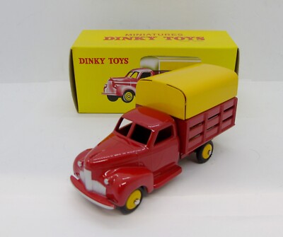 Dinky toys tapissière 25l - Collection