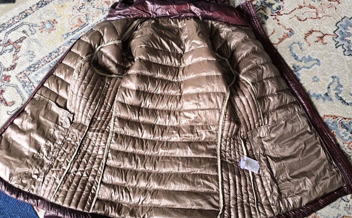 Calvin Kein Hooded Packable Down Jacket Lightweight Burgundy Red Women's Medium