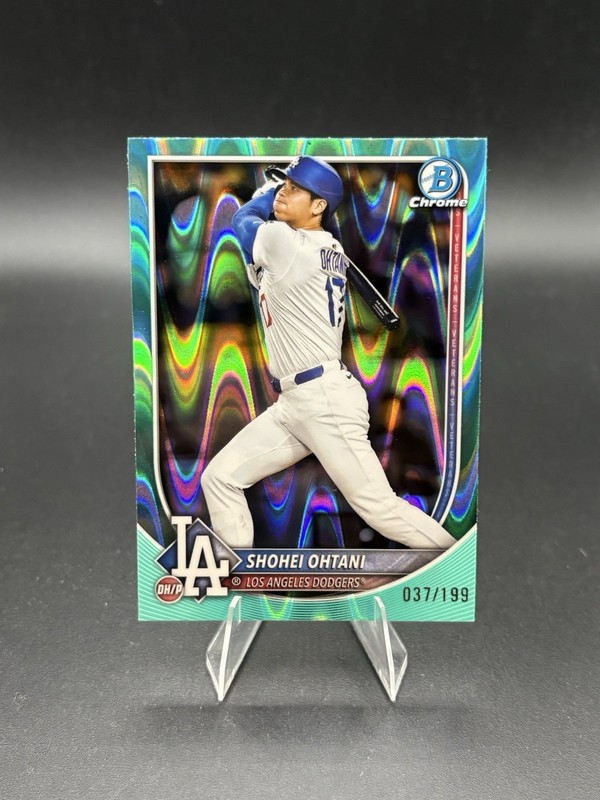 2025 Bowman Chrome - Shohei Ohtani #17 Aqua Raywave Refractor /199