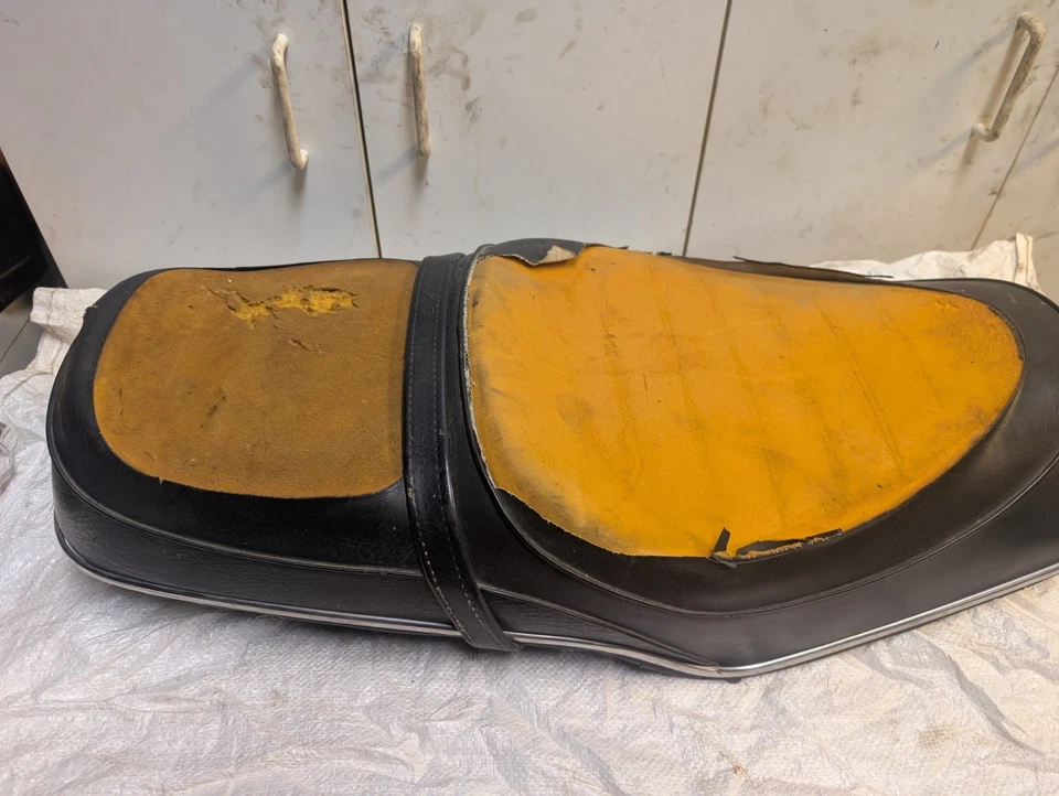 Honda Twinstar 1979 200 cm185T asiento delantero del conductor Foto 2 de 4