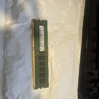 Samsung 4GB 1RX4 PC3-10600R-09-10-C1-P1 ECC REG Server RAM M393B5270CH0-CH9Q5