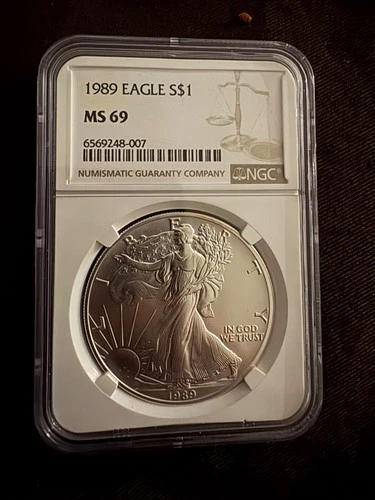 1989 American Silver Eagle MS69 (NGC)