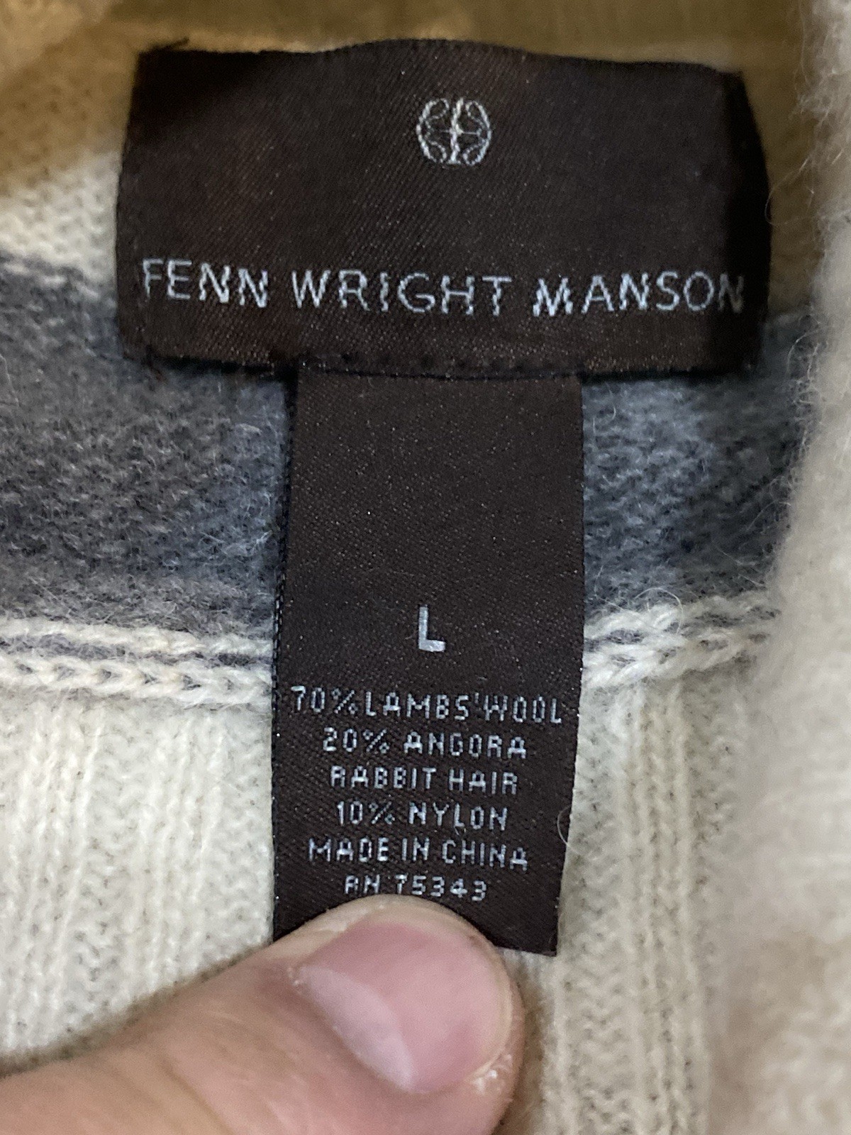 Fenn Wright Manson Buttoned Sleeved Lambswool/Rab… - image 6