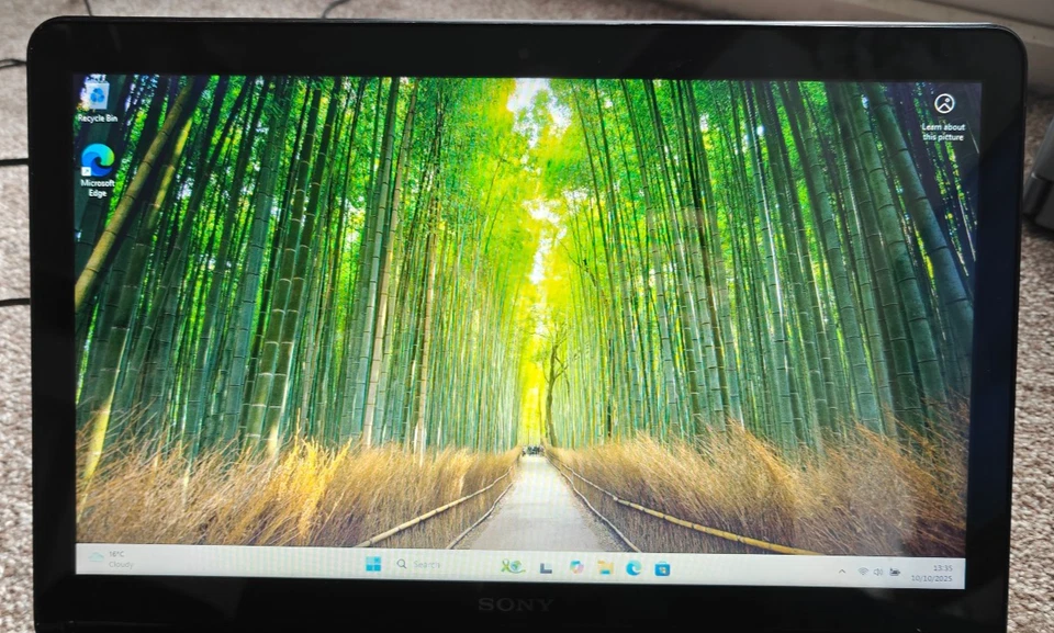 Sony SVF153 Touchscreen Laptop i5 NVidia Windows 11 SSD Webcam Office DVD günstig - Bild 2 von 4