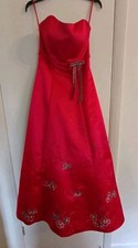 Raspberry Size 8 Beaded Formal Dress Pre-owned