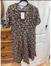 NWT Floral Tulip B Dress