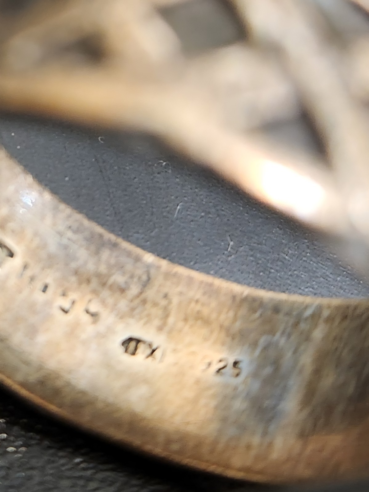 Signed 925 Sterling Silver Celtic Scroll Love Kno… - image 9