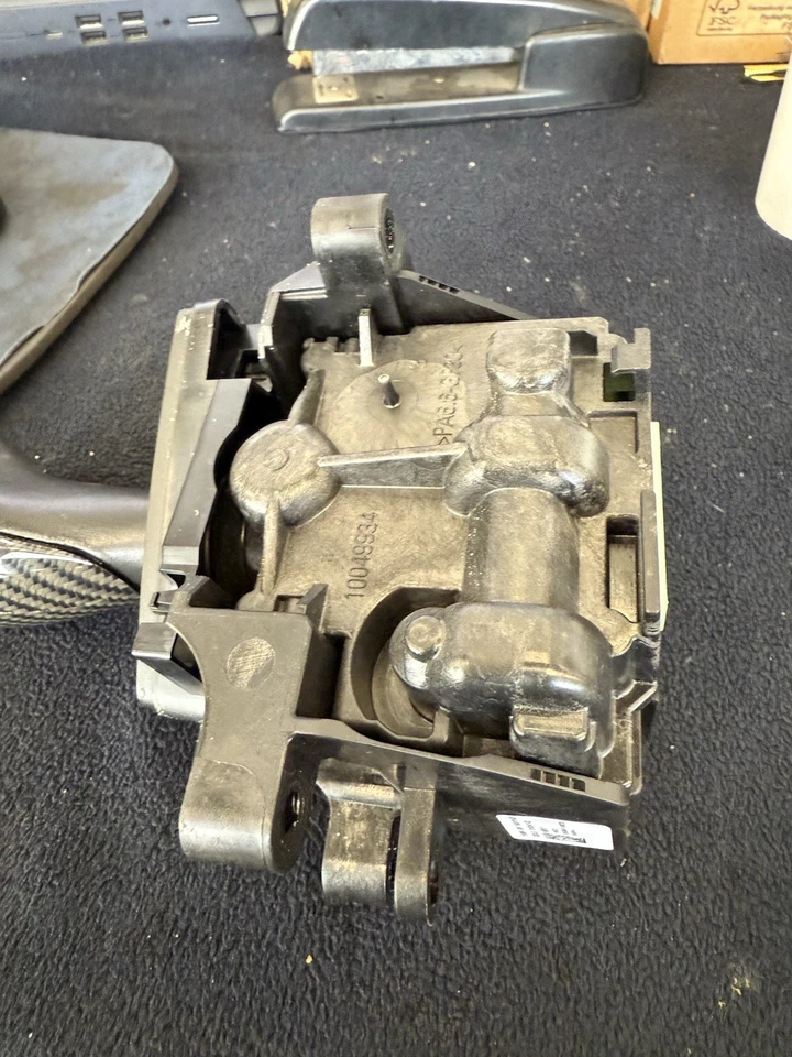 OEM BMW F80 F82 M3 M4 DCT M Performance Shifter Gear Selector Switch Carbon - Image 4 of 4