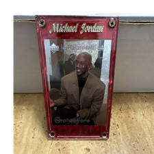 Upper Deck 1997-98 Michael Jordan Tribute mj87 mj reflections Basketball Card