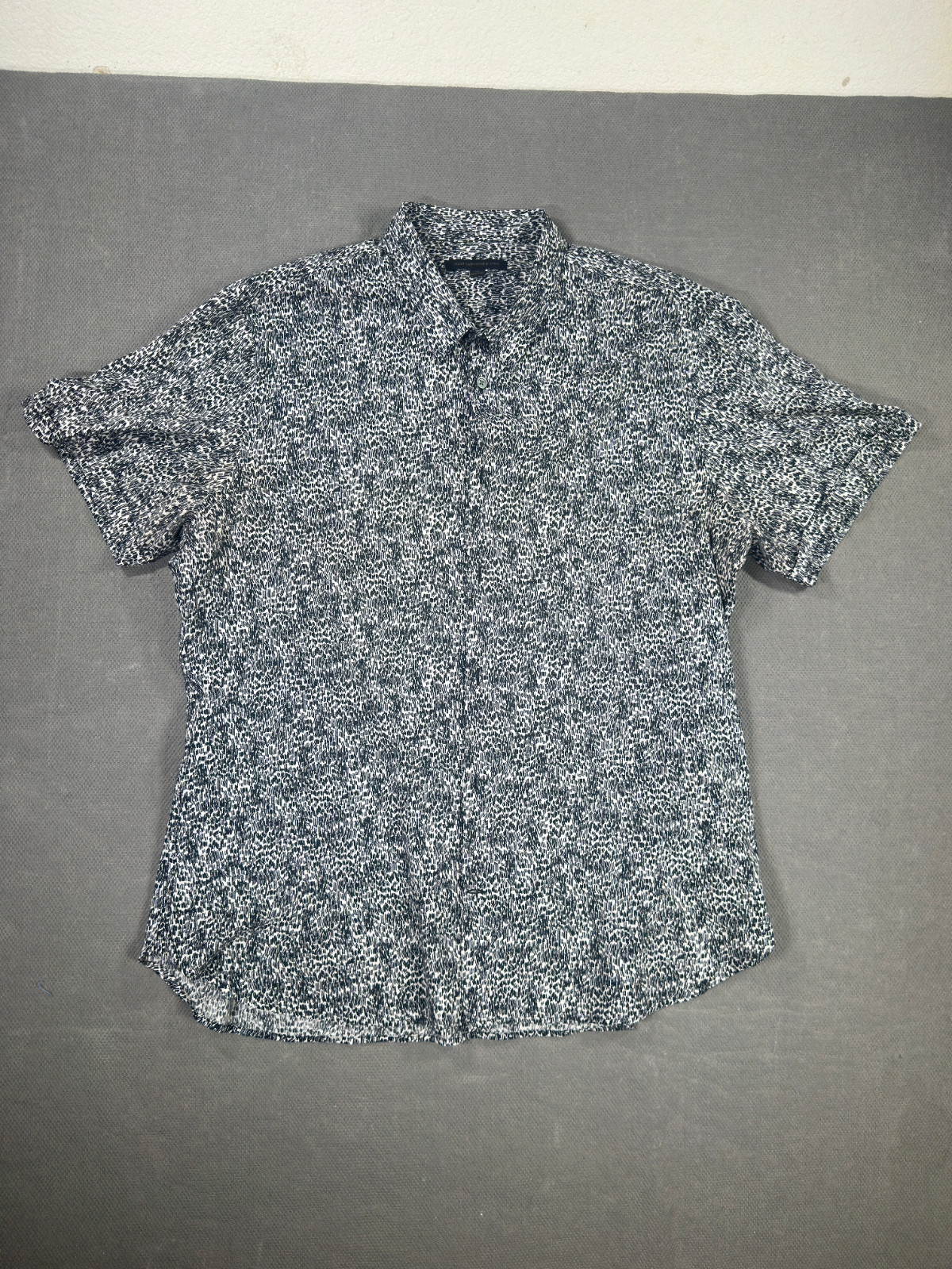 John Varvatos Black Floral Short Sleeve Button Down Shirt Mens Size XLarge