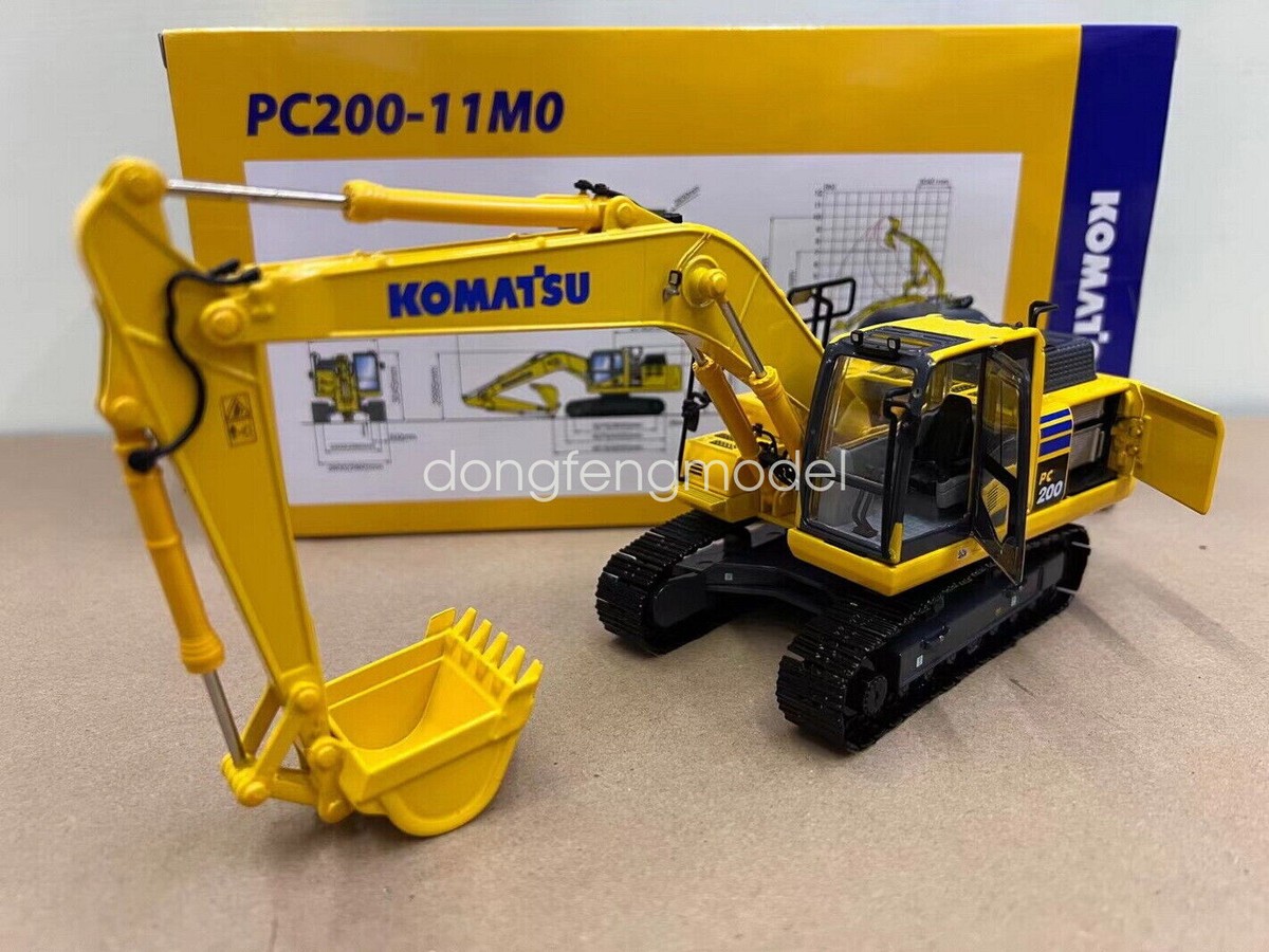 1/43 Scale KOMATSU PC200-11MO Hydraulic Excavator Diecast Model