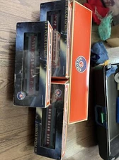 New Lionel The Polar Express Berkshire Locomotive Engine Tender Coach Car Set