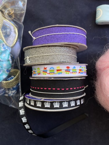 Craft Bundle Mixed Lot Ribbon and Yarn Printed Pattern Sewing Scrapbooking - Picture 2 of 4