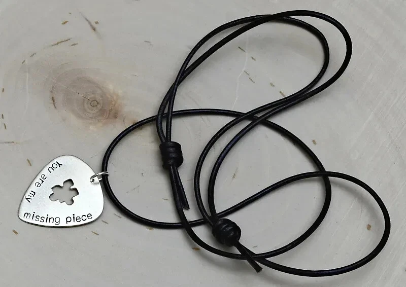 Collar con dije de guitarra de plata de ley - Pick es jugable Foto 3 de 4