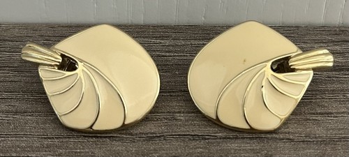 Vintage Lot Of 10 Clip On Earrings All Colors Shapes And Sizes - Picture 8 of 11