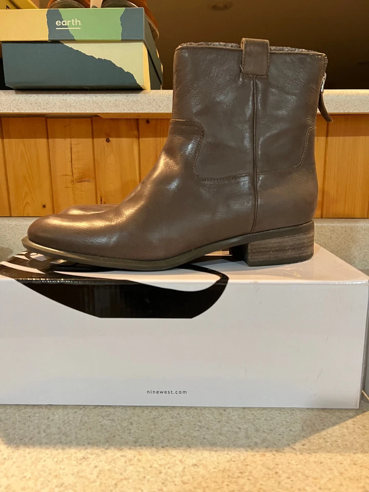 Botas de Cuero Nine West Nwjareth Gris Marrón EE. UU. 10 NUEVAS CAJA ORIGINAL Foto 2 de 4
