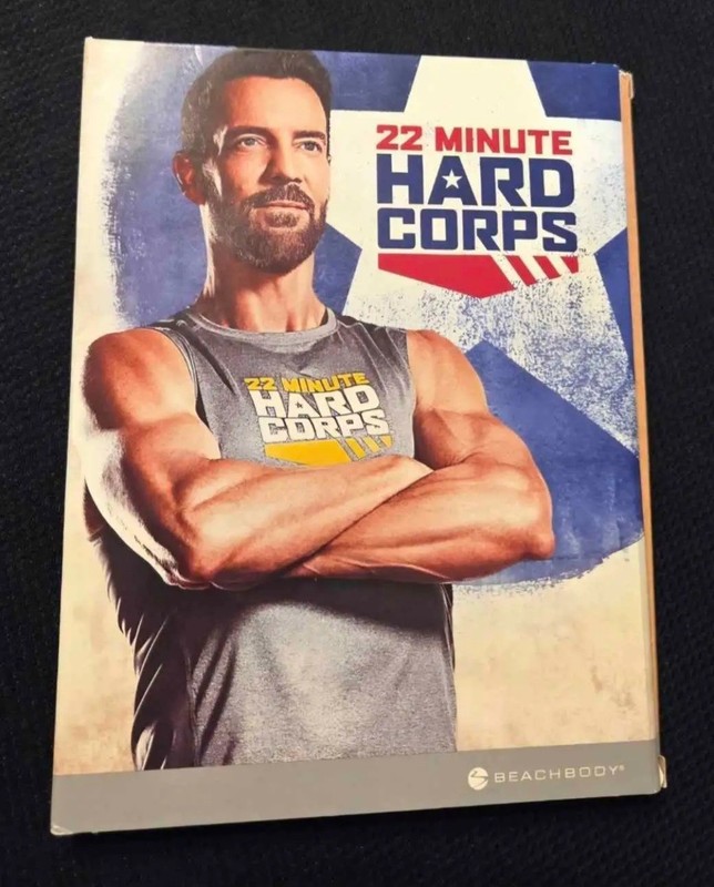 22 Min Hard Corps Workout DVD Set BeachBody Nutrition Guide Calendar Exercise CD