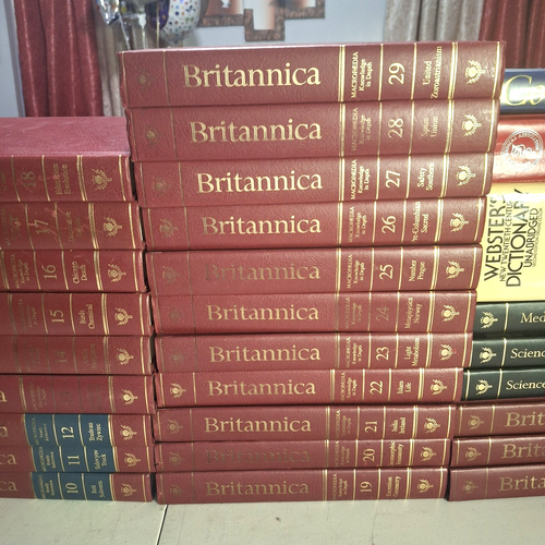 1985 Encyclopedia Britannica 15th Edition – 32 Volumes + Bonus Bundle - Picture 7 of 13