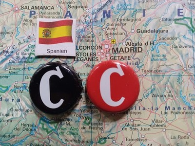 Cruzacampo Kronkorken - 2 Bottle Caps from Spain - Beer