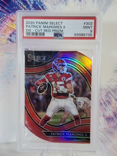 2020 Panini Select Patrick Mahomes II Field Level #302 Red Prizm Die-Cut PSA 9