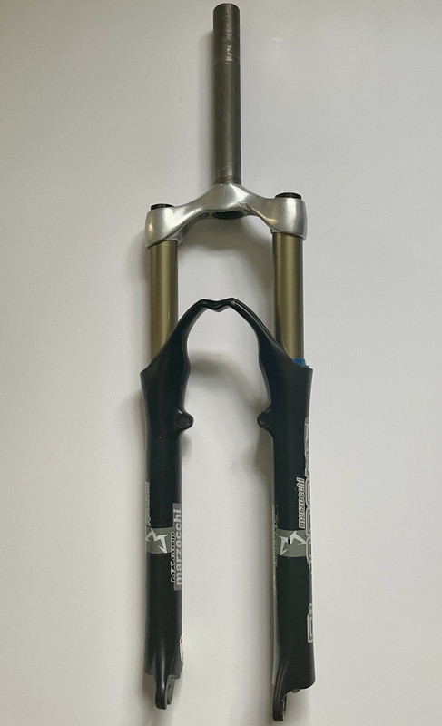 Marzocchi Bomber MX Comp Air 120mm Forks 26” QR 1⅛” 192mm Steerer.